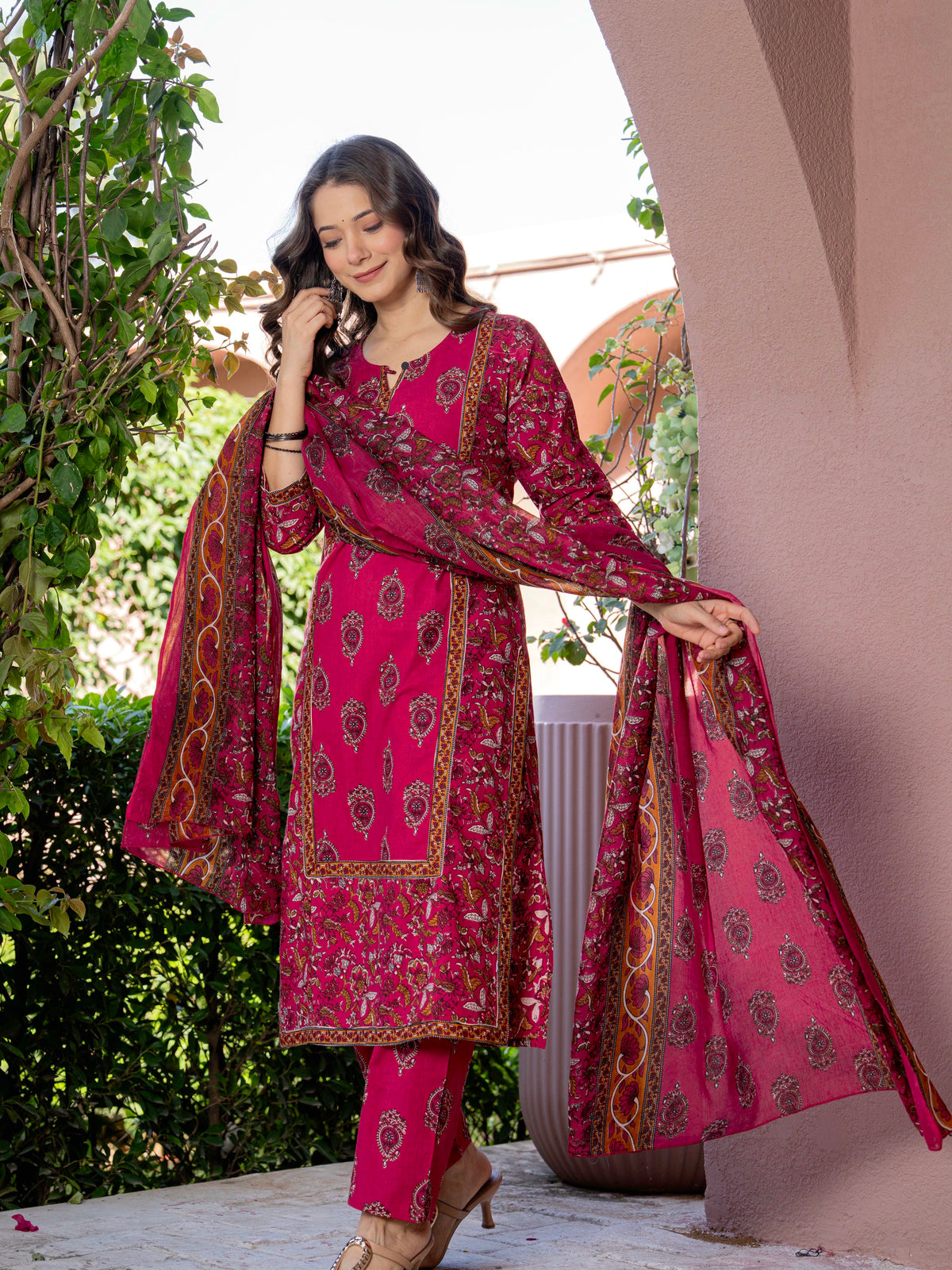 Women Red Floral Printed Cotton Straight Kurta Pant Dupatta Set