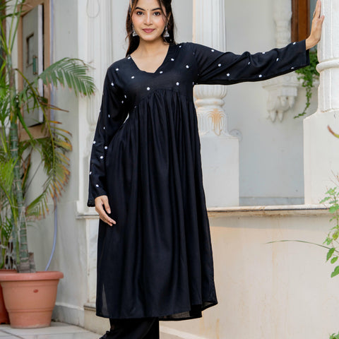 Women Black Embroidered V-Neck Flared Kurta Pant Set