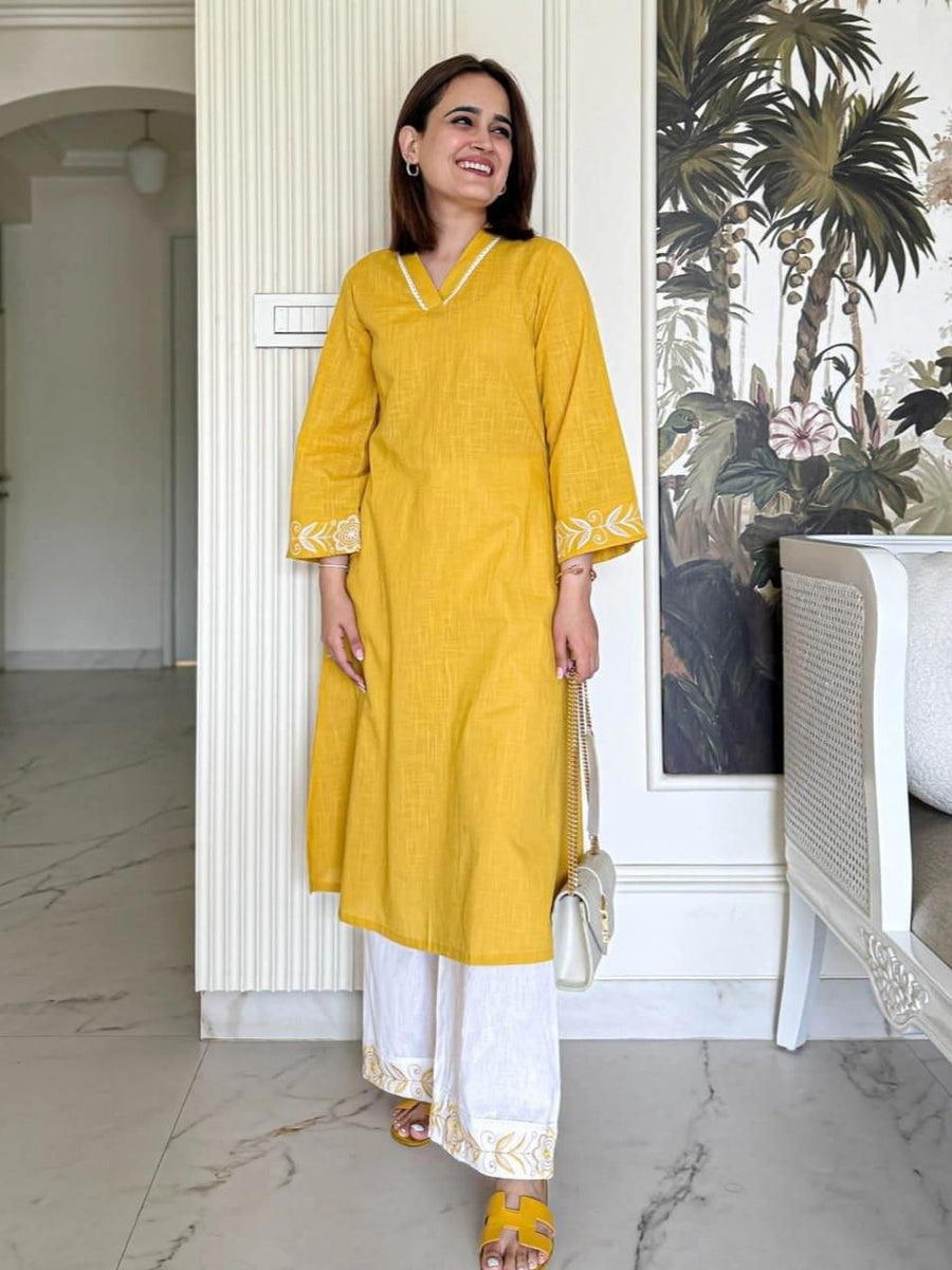 Women Mustard Solid Cotton Flex V-Neck A-Line Kurta Pant Set