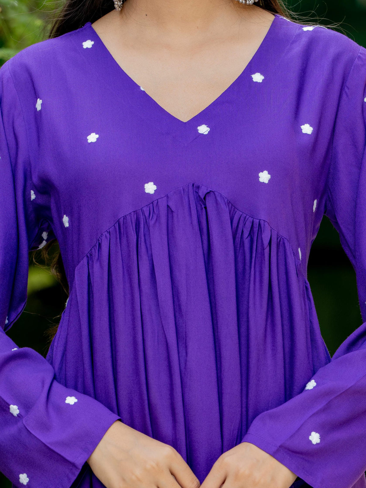 Women Purple Embroidered Full Sleeve Flared Kurta Pant Set