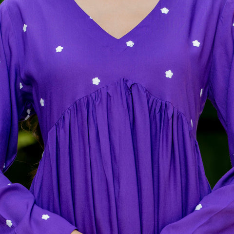 Women Purple Embroidered Full Sleeve Flared Kurta Pant Set