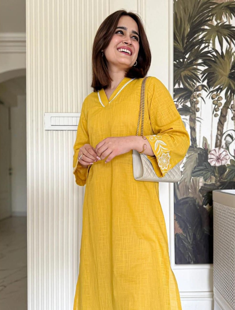 Women Mustard Solid Cotton Flex V-Neck A-Line Kurta Pant Set