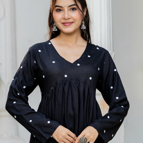 Women Black Embroidered V-Neck Flared Kurta Pant Set