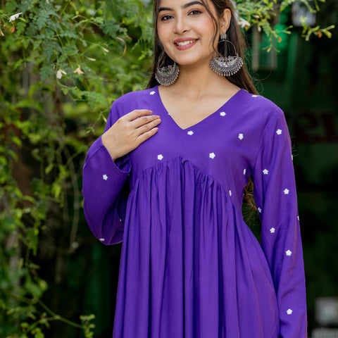 Women Purple Embroidered Full Sleeve Flared Kurta Pant Set