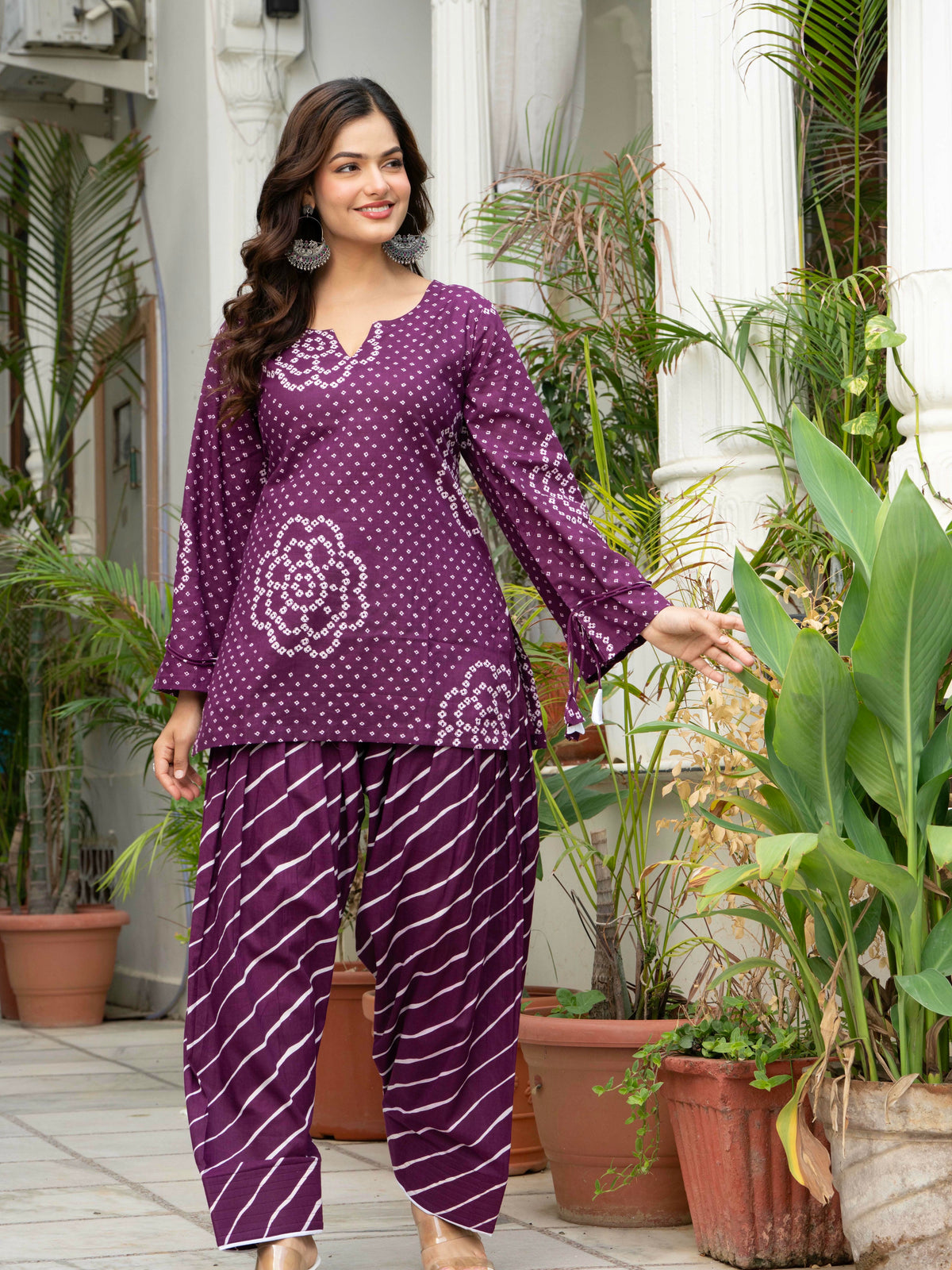 Women Purple Bandhani Lehariya Cotton Farsi Suit Set
