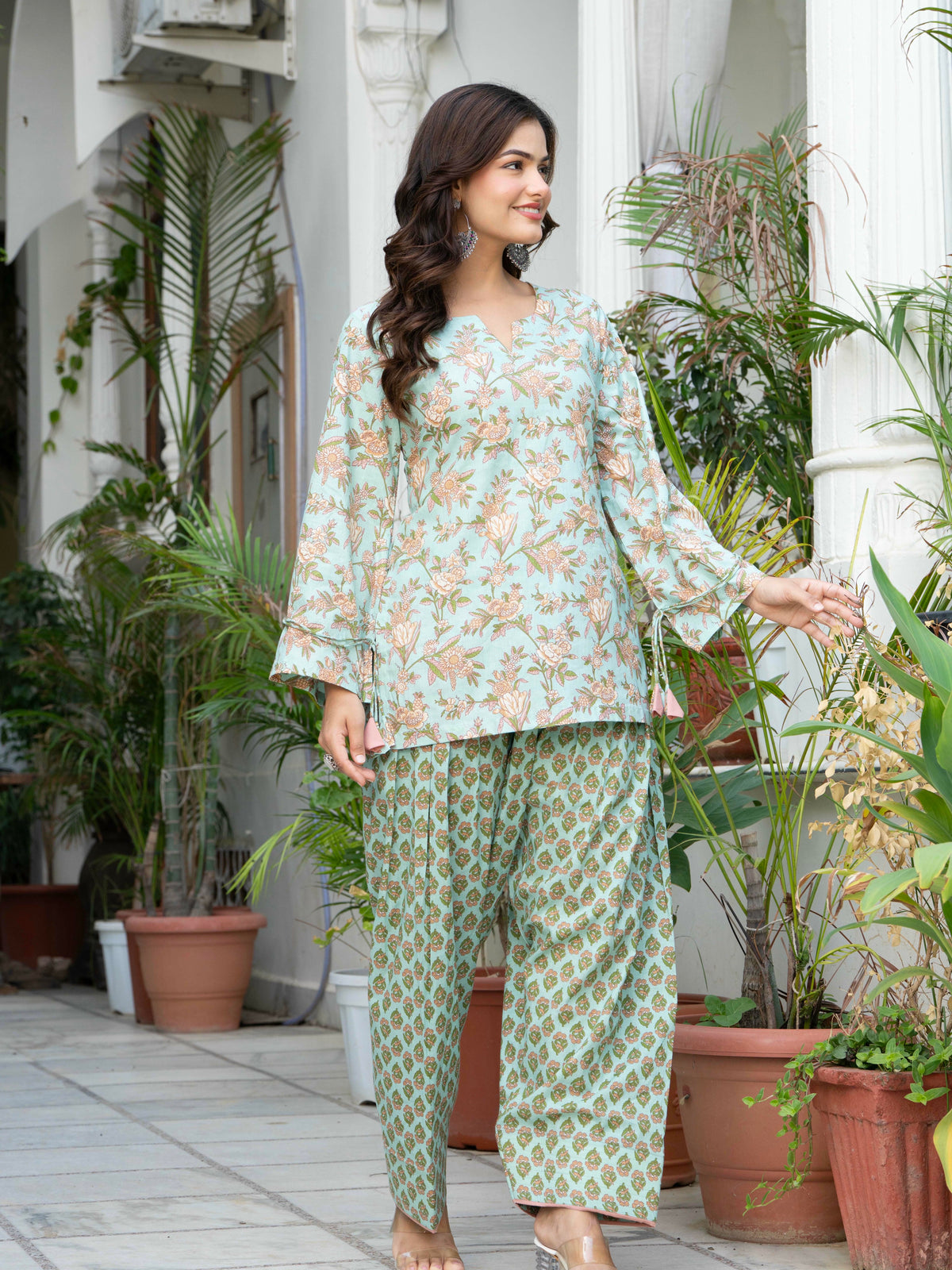 Women Sea Green Printed Cotton Farsi Suit Set