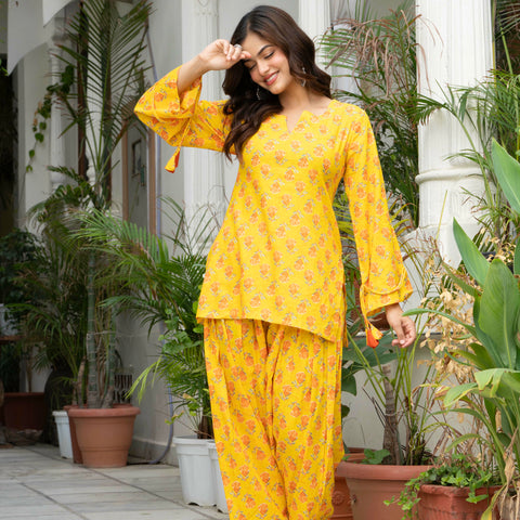Women Yellow Printed Cotton Farsi Suit Set
