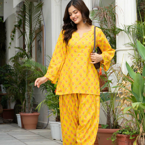 Women Yellow Printed Cotton Farsi Suit Set