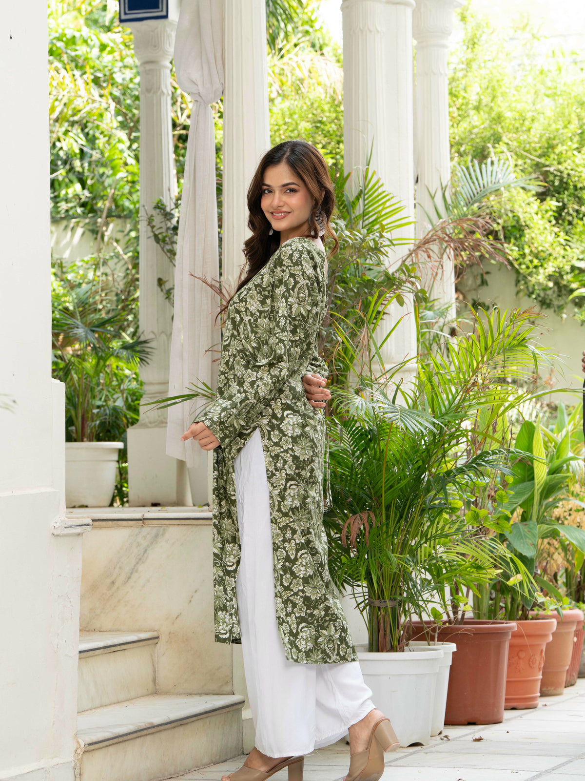 Women Green Floral Printed Cotton Corset Long Kurti
