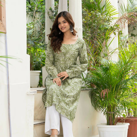 Women Green Artistic Printed Cotton Corset Long Kurti