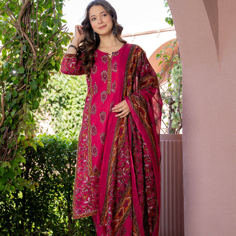 Women Red Floral Printed Cotton Straight Kurta Pant Dupatta Set