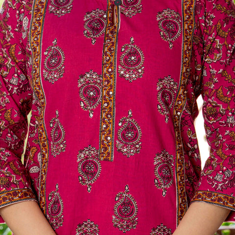 Women Red Floral Printed Cotton Straight Kurta Pant Dupatta Set