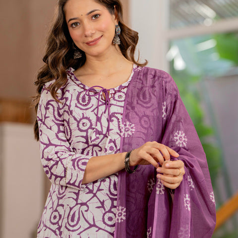 Women Mauve Botanical Print Mirror Work Cotton Kurta Pant Dupatta Set