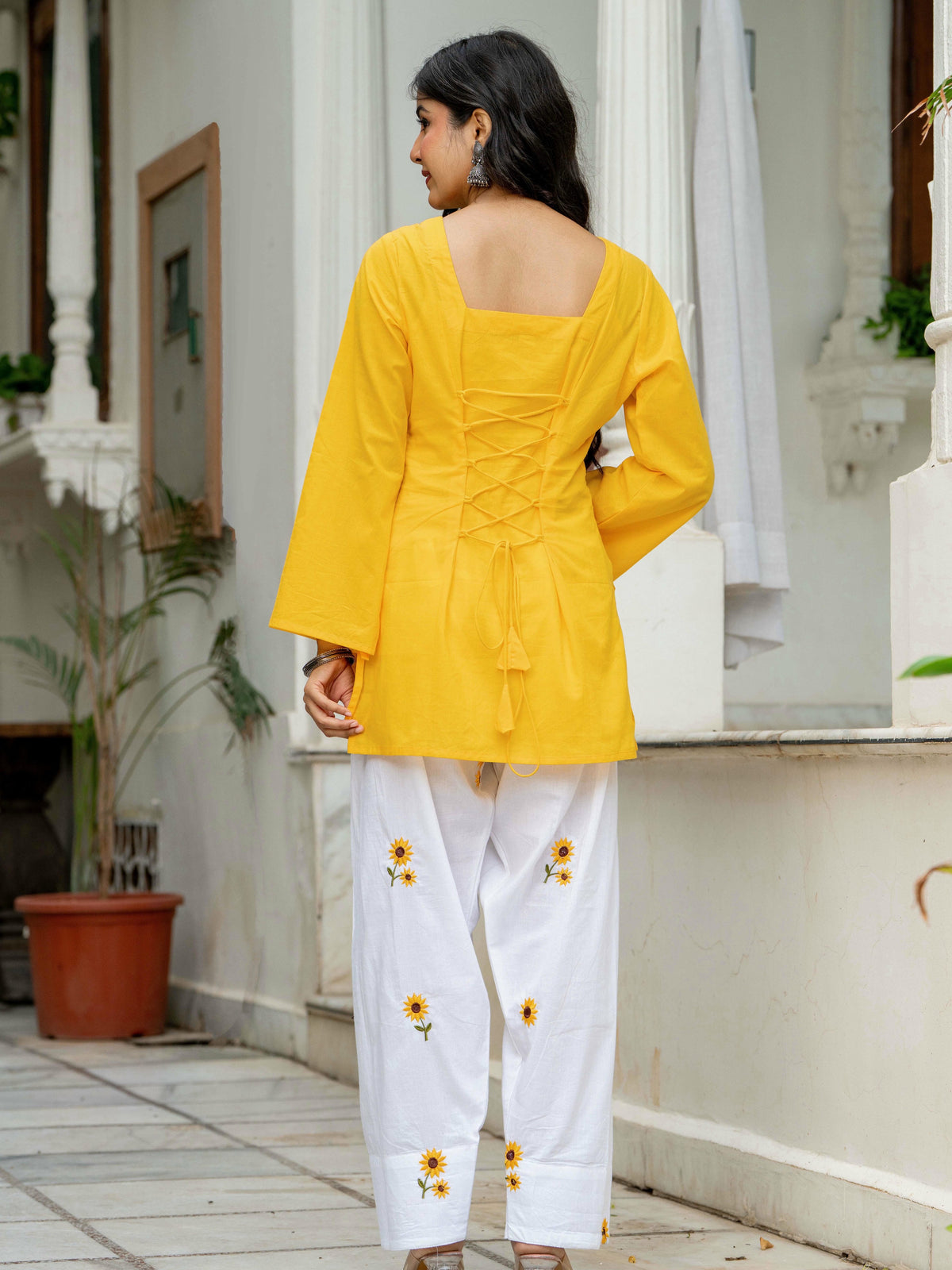 Women Yellow & White Sunflower Embroidered Cotton Farshi Salwar Set