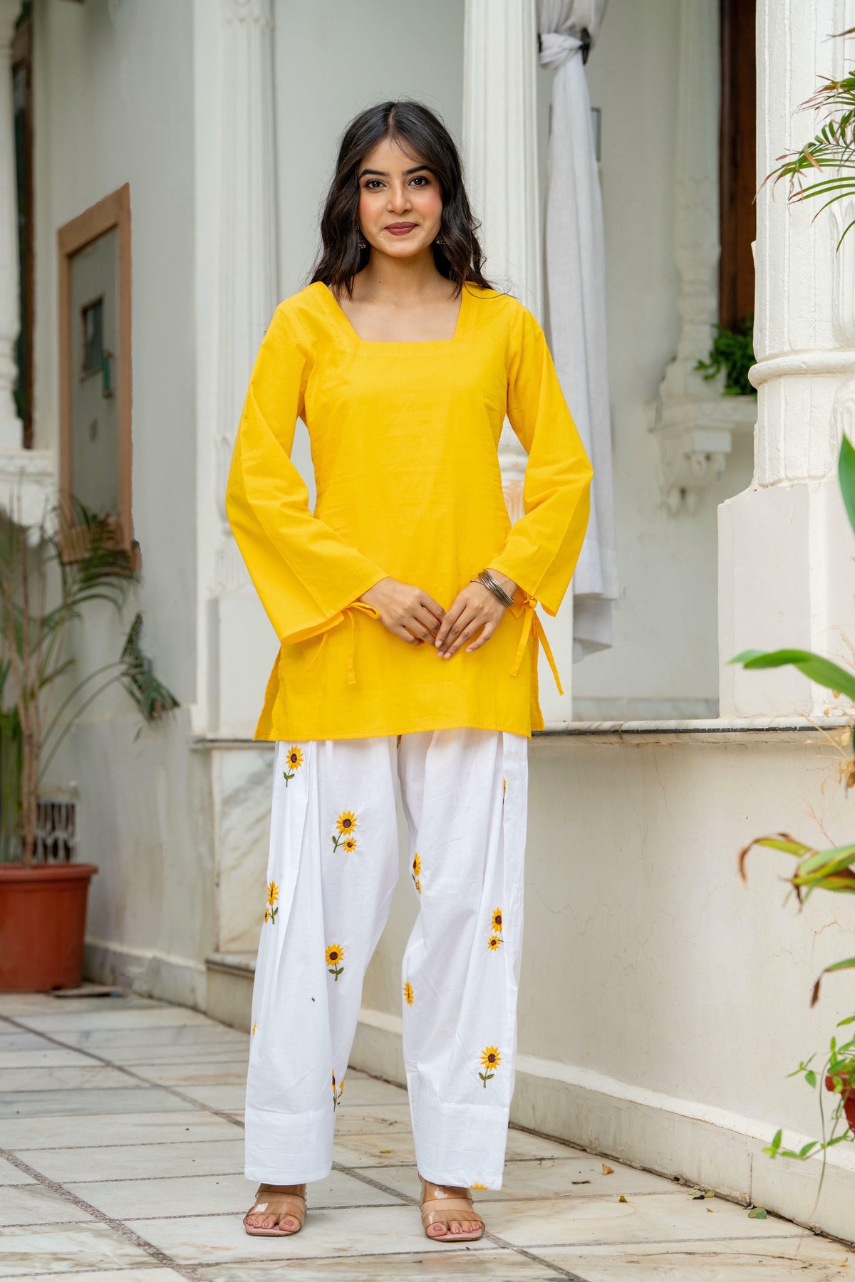Women Yellow & White Sunflower Embroidered Cotton Farshi Salwar Set