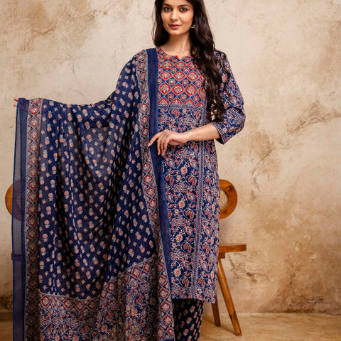 Women Navy Blue Floral Mirror Work Straight Kurta with Pant & Dupatta