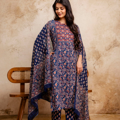 Women Navy Blue Floral Mirror Work Straight Kurta with Pant & Dupatta
