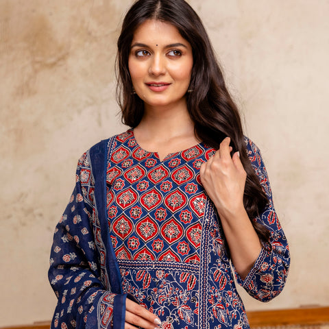 Women Navy Blue Floral Mirror Work Straight Kurta with Pant & Dupatta