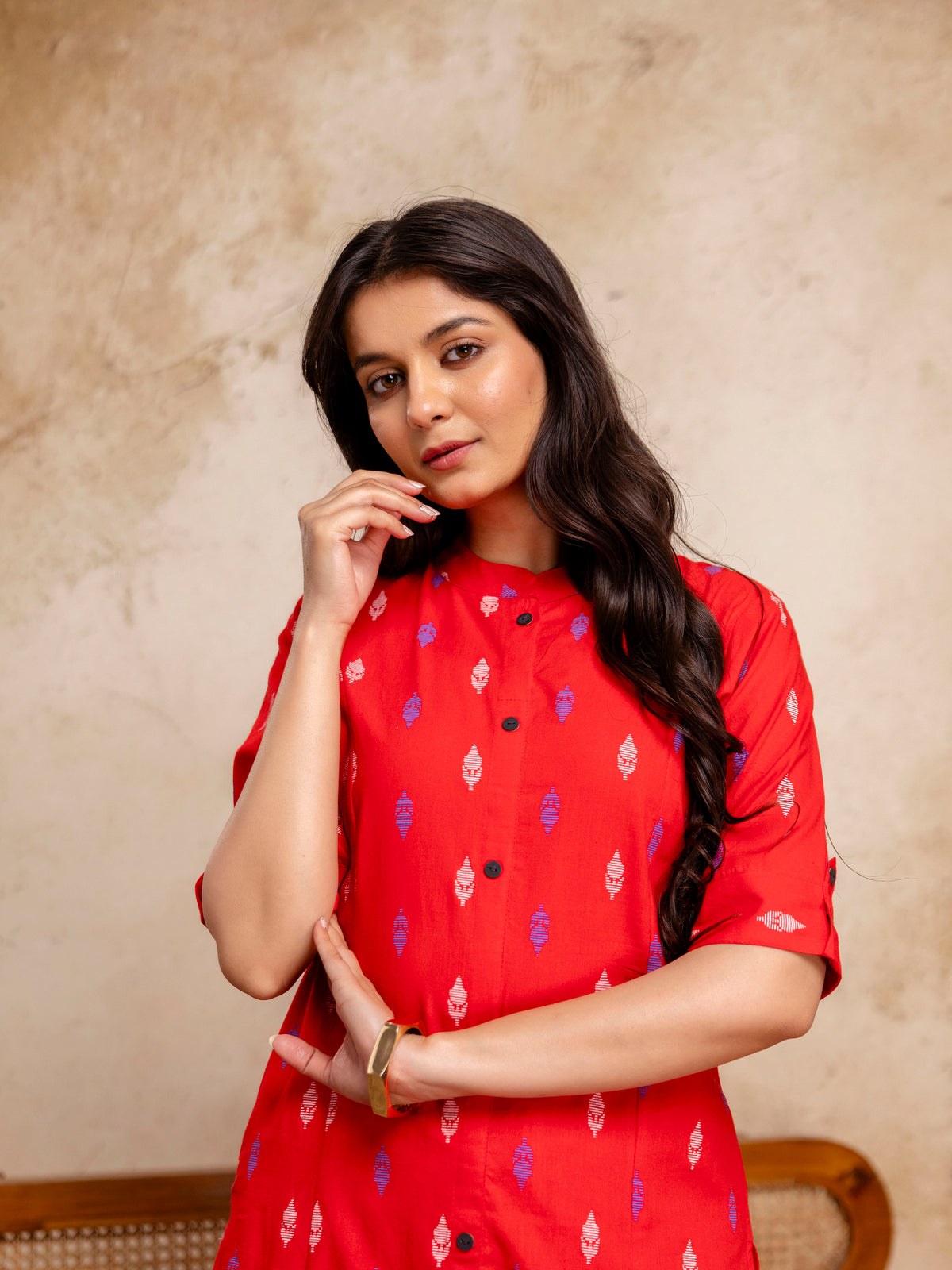 Women Red Ikat Print Cotton Mandarin Collar Kurta Pant Set