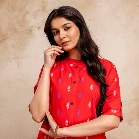 Women Red Ikat Print Cotton Mandarin Collar Kurta Pant Set