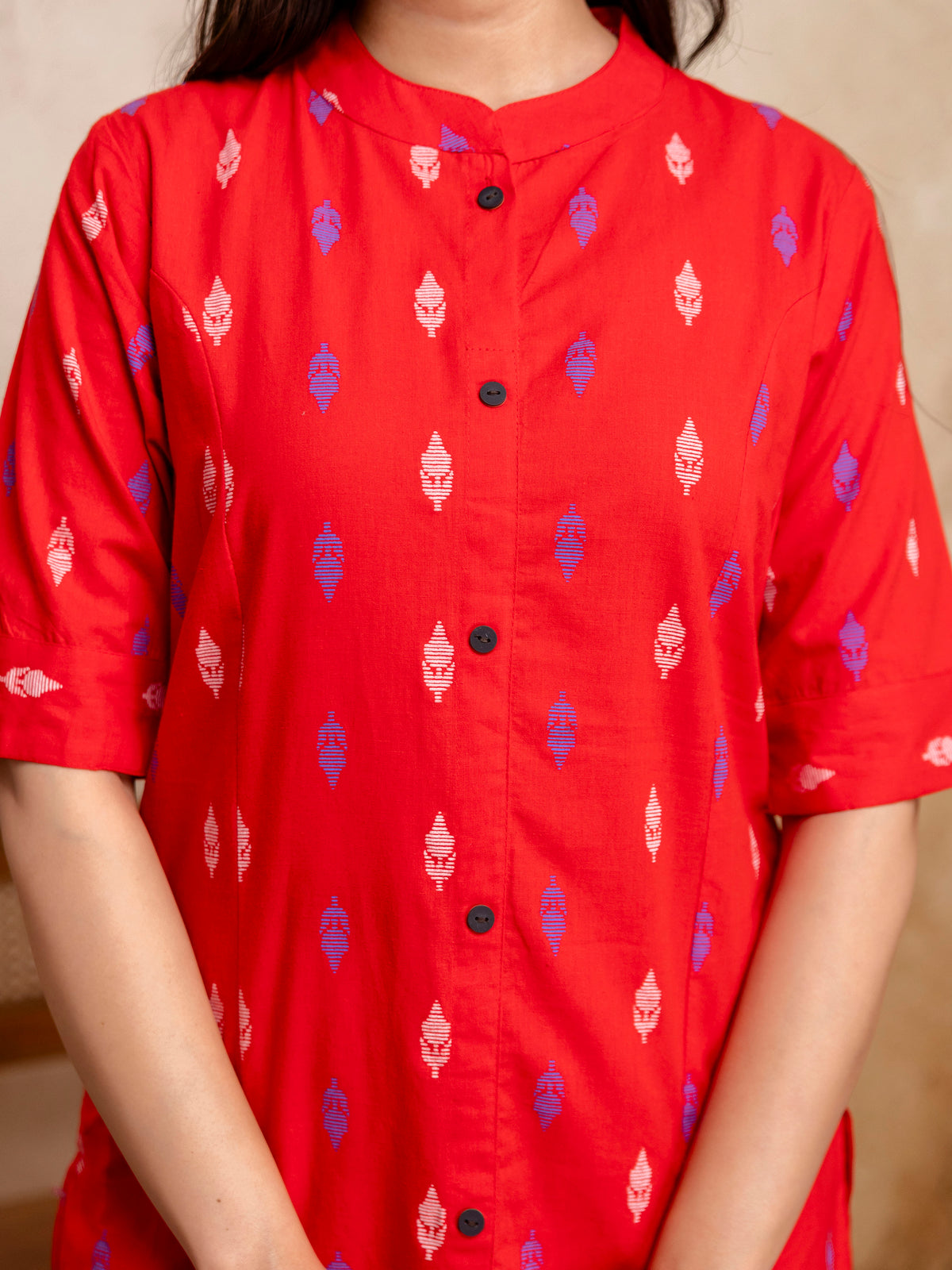 Women Red Ikat Print Cotton Mandarin Collar Kurta Pant Set
