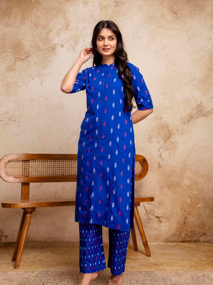 Women Blue Ikat Printed Pure Cotton Straight Kurta Pant Set