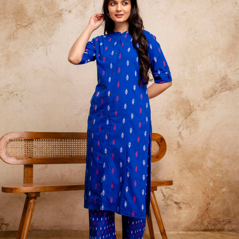 Women Blue Ikat Printed Pure Cotton Straight Kurta Pant Set