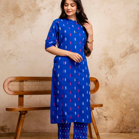 Women Blue Ikat Printed Pure Cotton Straight Kurta Pant Set