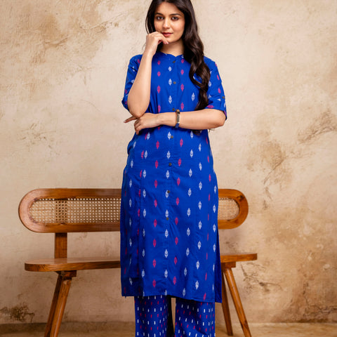 Women Blue Ikat Printed Pure Cotton Straight Kurta Pant Set