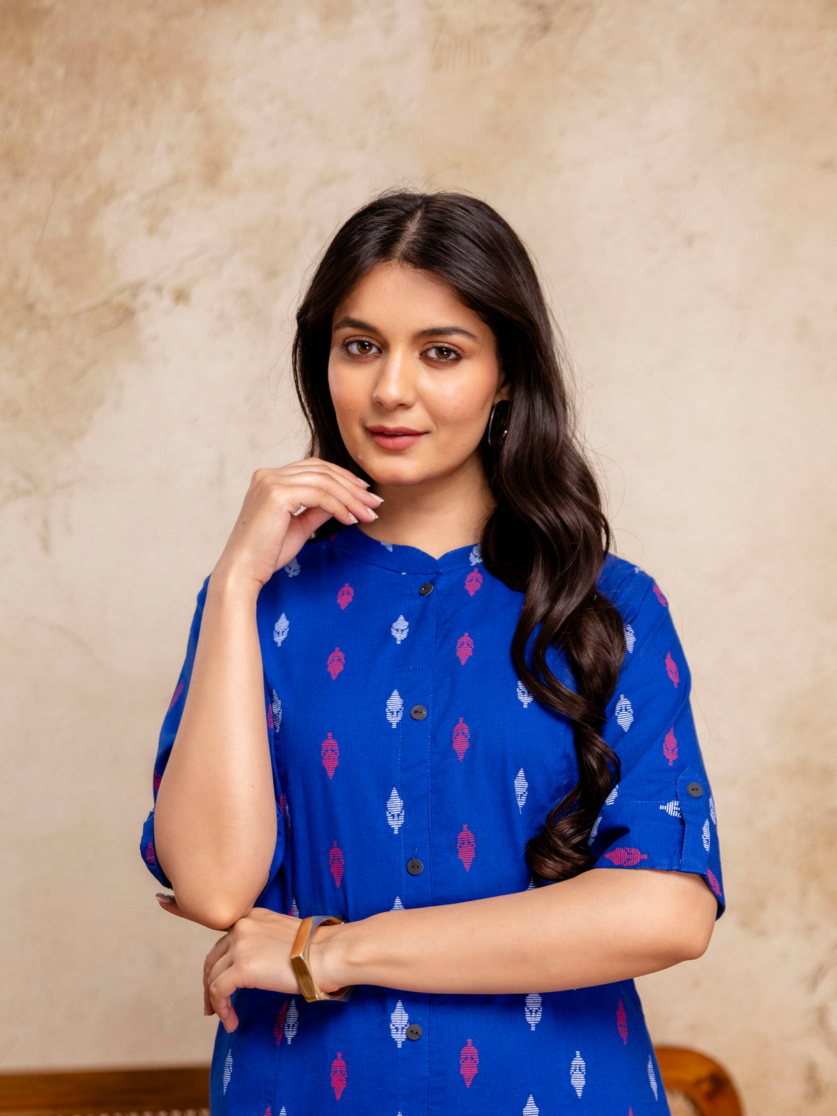 Women Blue Ikat Printed Pure Cotton Straight Kurta Pant Set