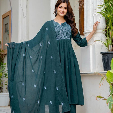 Women Green Embroidered Notch Neck Anarkali Kurta Pant Dupatta Set