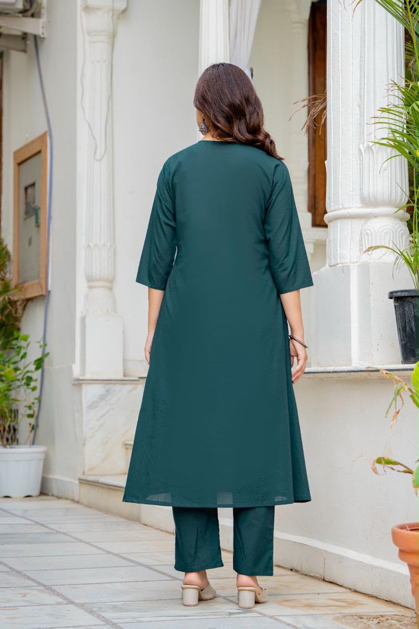 Women Green Embroidered Notch Neck Anarkali Kurta Pant Dupatta Set