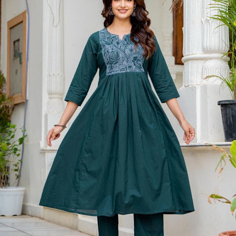 Women Green Embroidered Notch Neck Anarkali Kurta Pant Dupatta Set