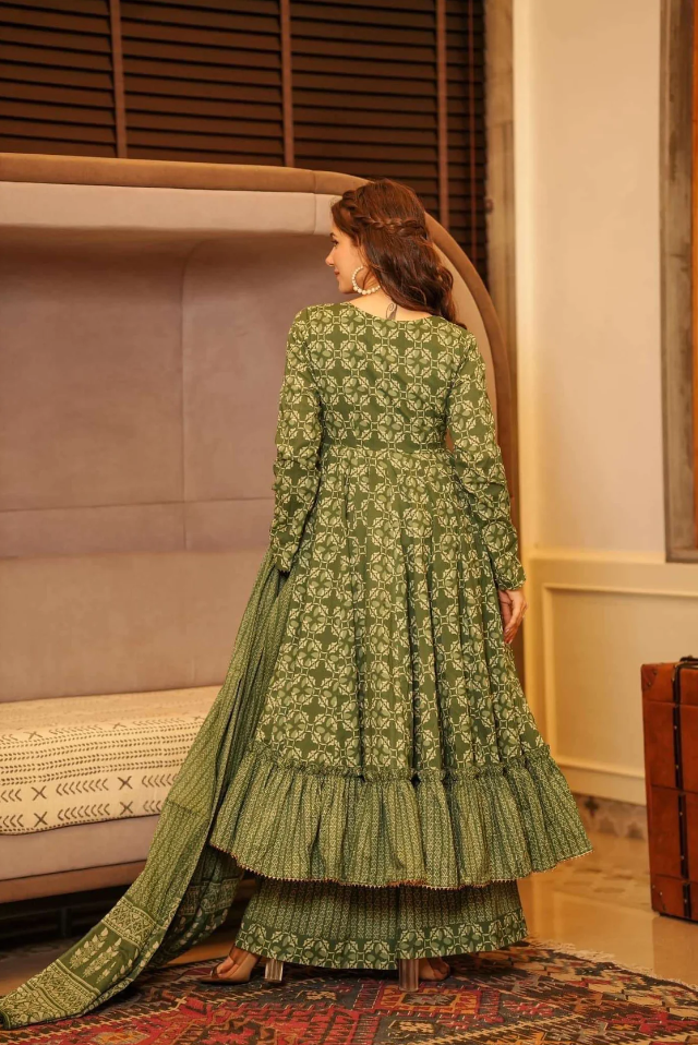 Women Olive Green 12 Kali Anarkali Cotton Kurta Palazzo Dupatta Set