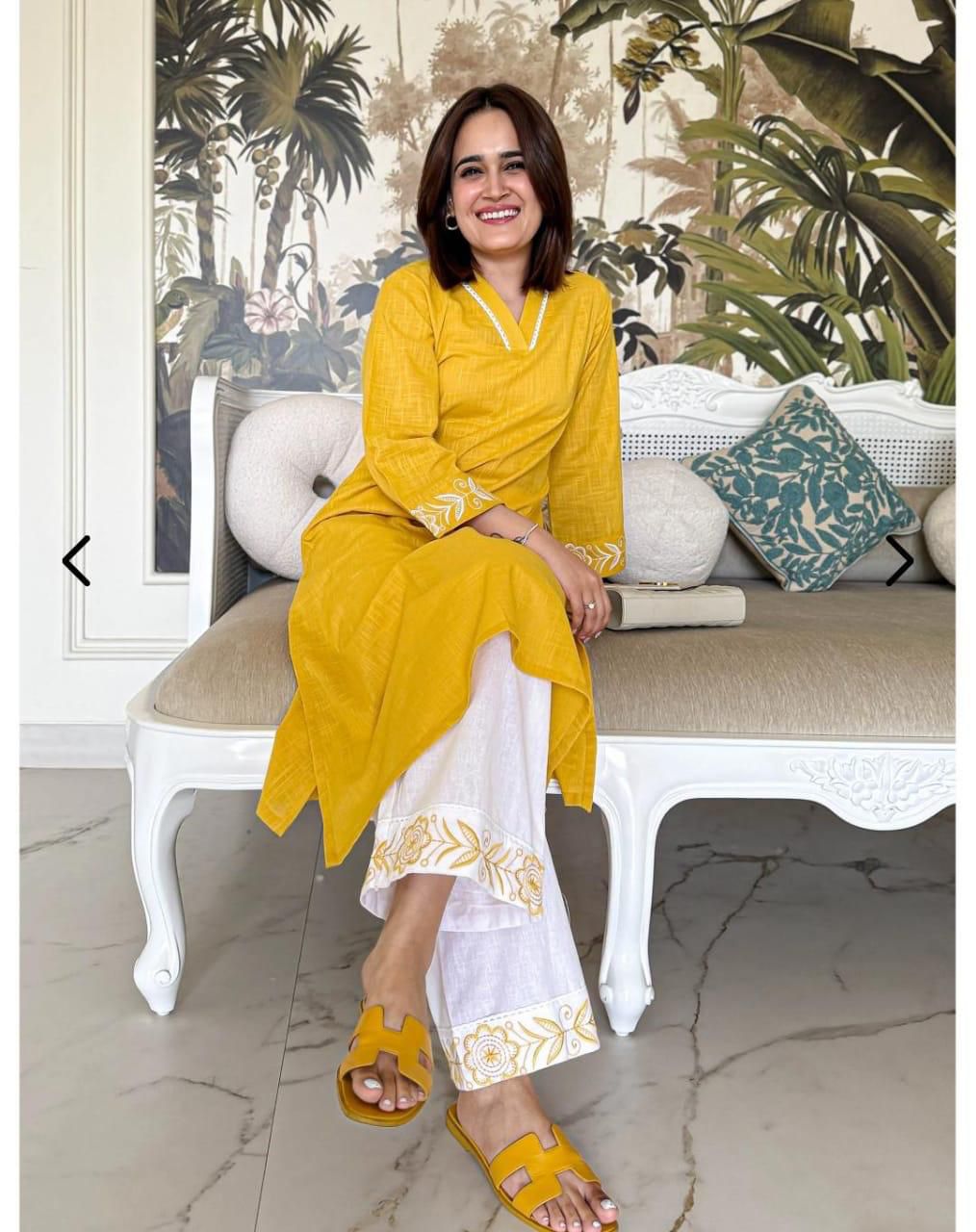 Women Mustard Solid Cotton Flex V-Neck A-Line Kurta Pant Set