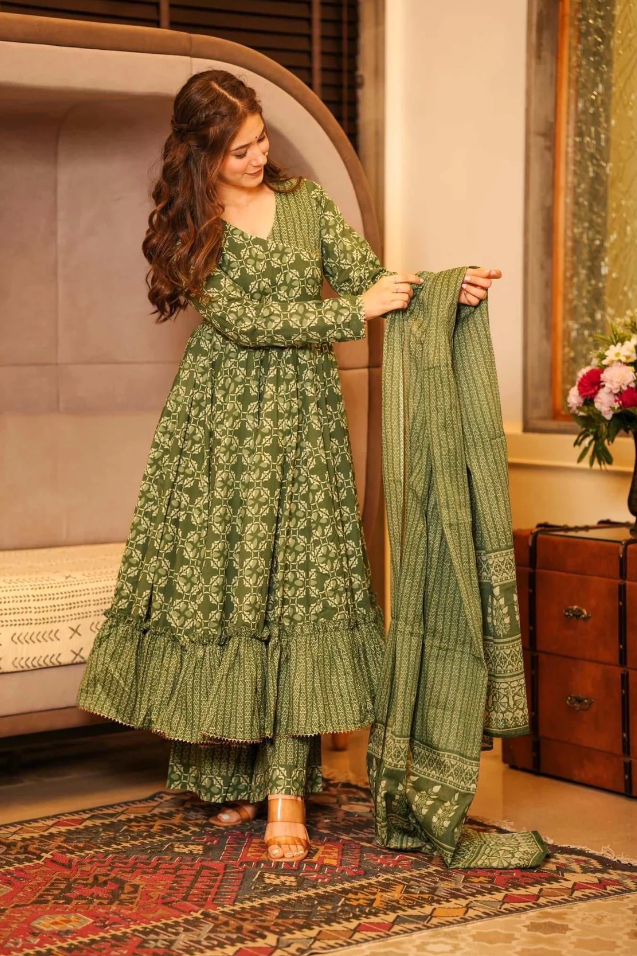 Women Olive Green 12 Kali Anarkali Cotton Kurta Palazzo Dupatta Set