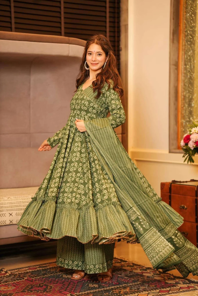 Women Olive Green 12 Kali Anarkali Cotton Kurta Palazzo Dupatta Set